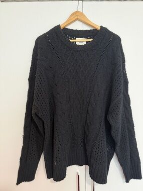 Abercrombie & Fitch Black Cable-Detail Crewneck Sweater